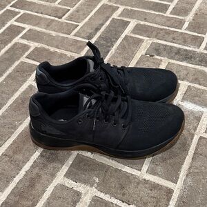 Black Athletic Men's Shoes